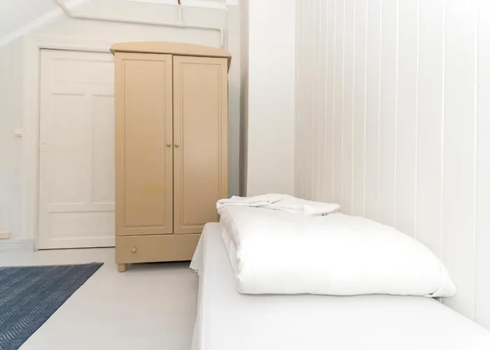 Tyskhella Rorbuer * Kabelvåg